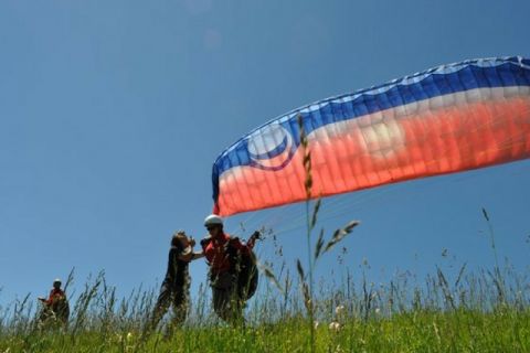 ESCUELA PARAPENTE PIRINEOS